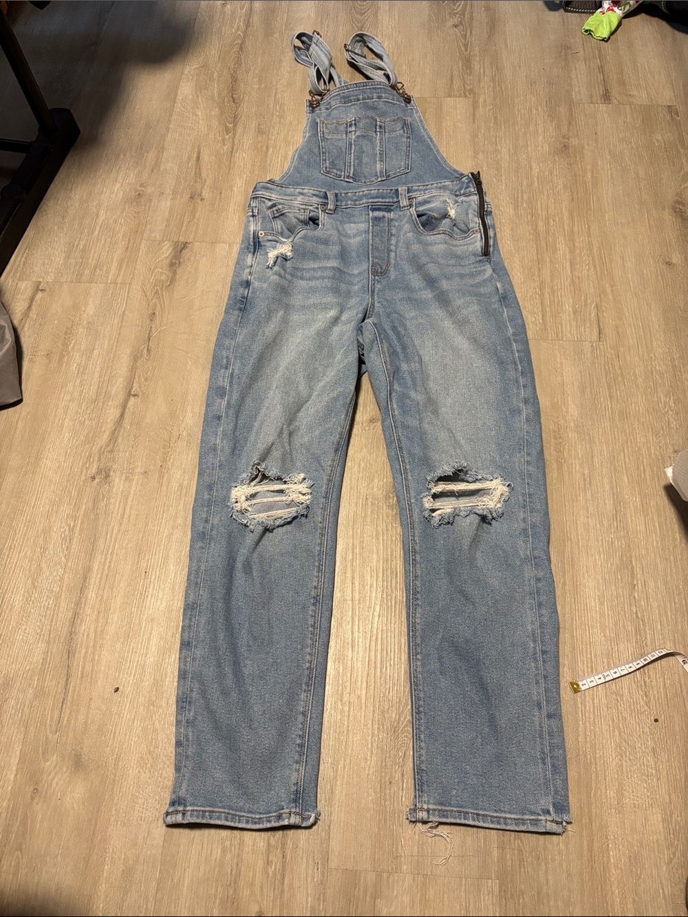 American Eagle Outfitters‎ Light Blue Distressed Denim Overalls